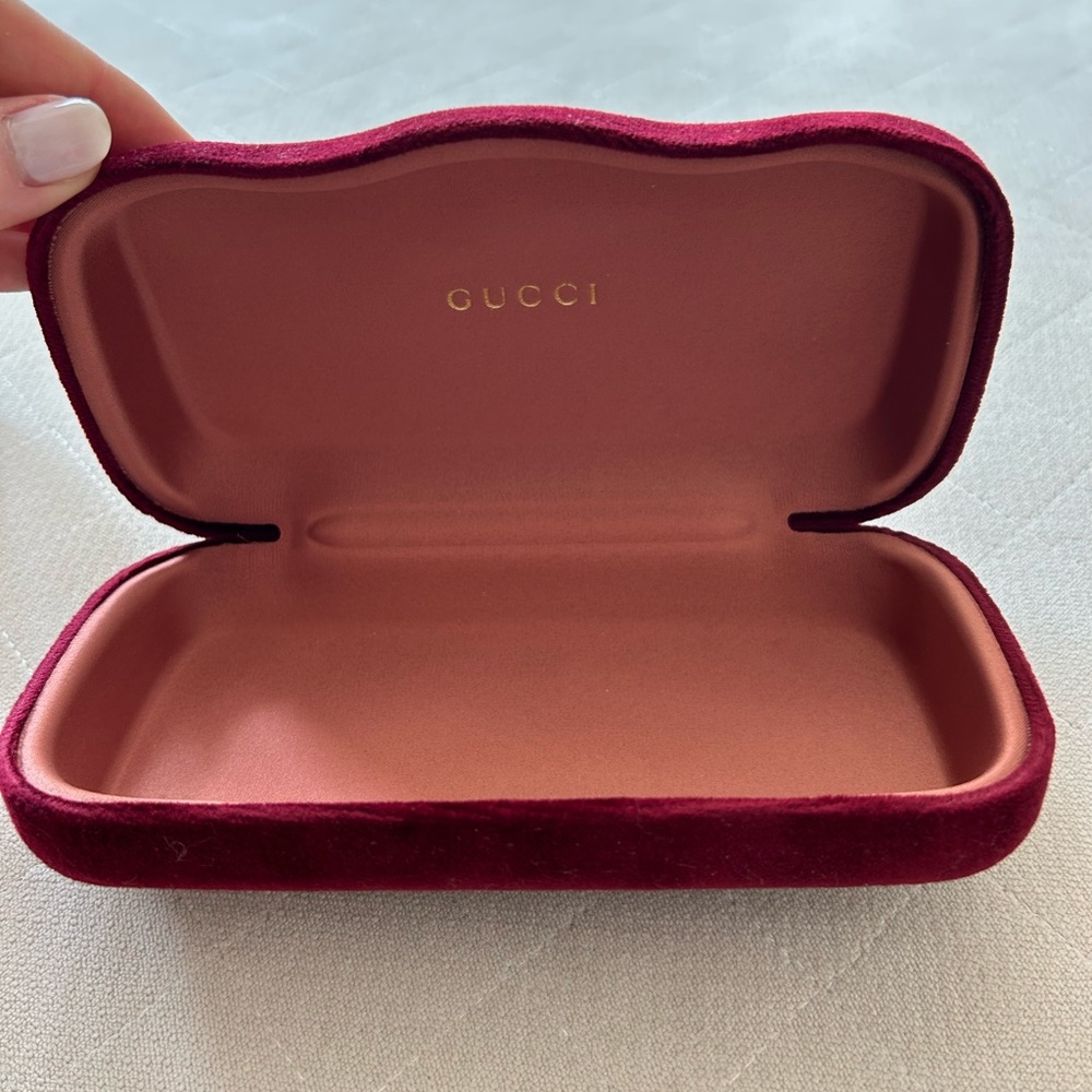 Gucci Rectangular Frame Sunglasses - image 4